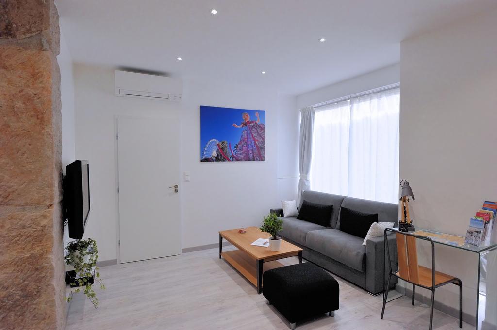 Le 10 - Nice Massena Apartment Luaran gambar